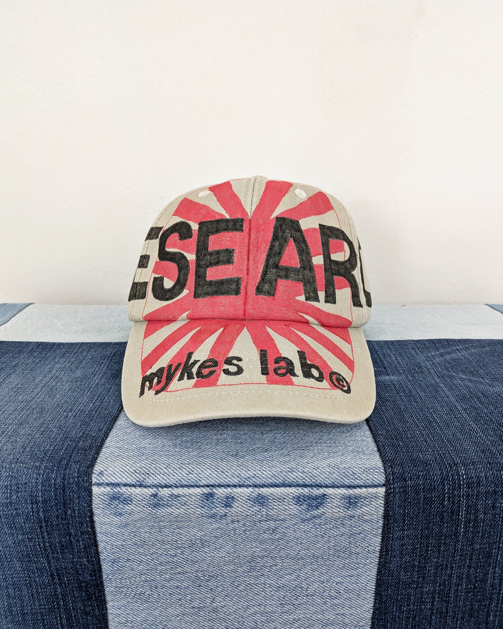 Research Hat - Mykes Lab